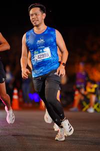 BIB: 2073, 42999
                            <button type="button" onclick="openModal(21527082)" class="btn btn-primary btn-sm float-right btn-popup" data-toggle="modal" data-target=".modal-high-quality">
                        <i class="fas fa-shopping-cart"></i> Add to Cart
                    </button>
                                            <button type="button" onclick="isThisMe(21527082, true)" class="btn btn-success btn-sm float-right btn-popup btn-isme hidden" data-toggle="tooltip" data-placement="bottom" title="นี่คือรูปของคุณใช่ไหม คลิกที่นี่เพื่อเอาเข้าอัลบั้ม">
                        <i class="fas fa-plus"></i> Add to album
                    </button>
                    <button type="button" onclick="isThisMe(21527082, false)" class="btn btn-warning btn-sm float-right btn-popup btn-isnotme hidden">
                        <i class="fas fa-ban"></i> Remove from album
                    </button>